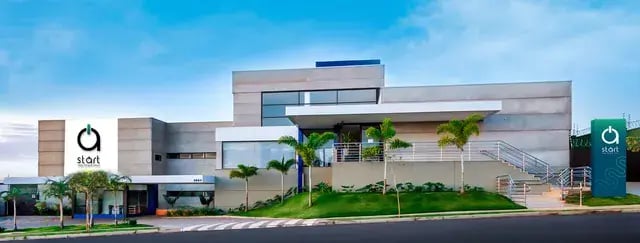 FOTO+ESCOLA+TRATADA+-HD-deb81d43-640w